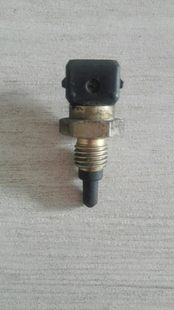 датчик температура въздух Алфа Ромео 166 2.0Б