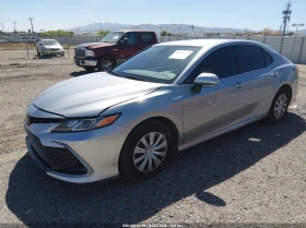 Toyota Camry 2.5l Le Hybrid, снимка 2