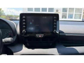 Toyota Yaris CHIC, Месечна вноска от 200 евро, снимка 15