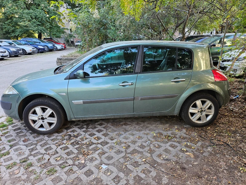 Renault Megane, снимка 1 - Автомобили и джипове - 47476506