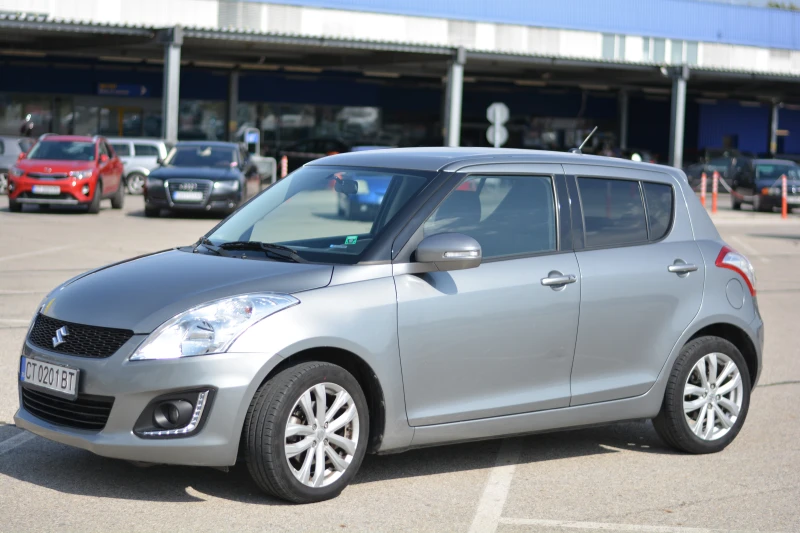 Suzuki Swift, снимка 1 - Автомобили и джипове - 47565150