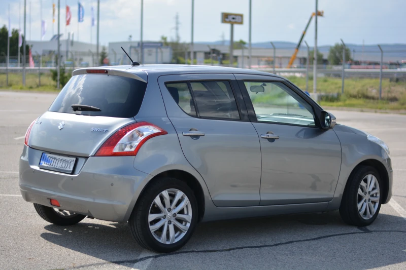 Suzuki Swift, снимка 4 - Автомобили и джипове - 47565150