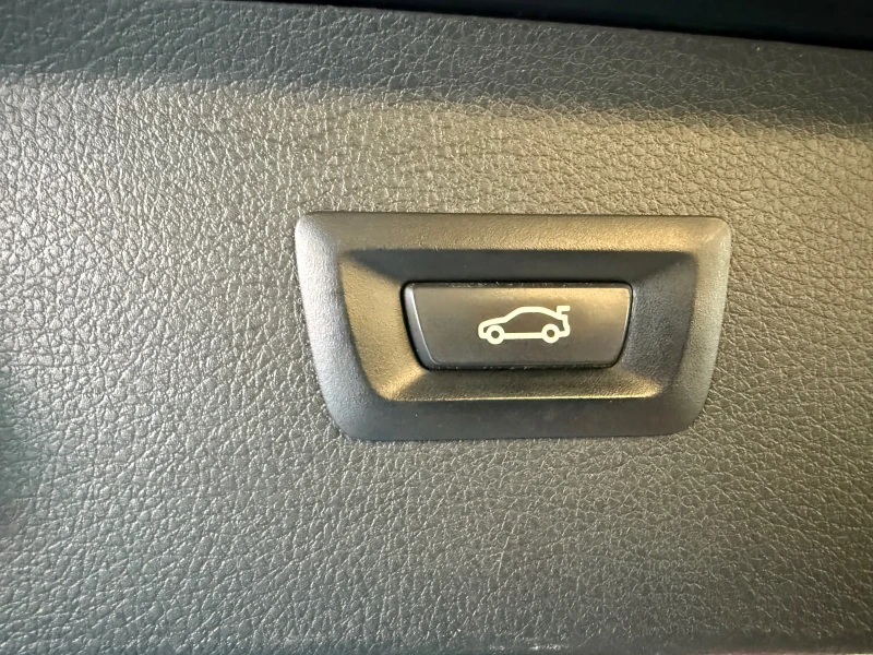 BMW 2 Active Tourer * M Sport* 4x4* Plug-in iPerformance* Бартер, снимка 17 - Автомобили и джипове - 51902636