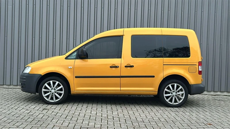 VW Caddy, снимка 2 - Автомобили и джипове - 48383502