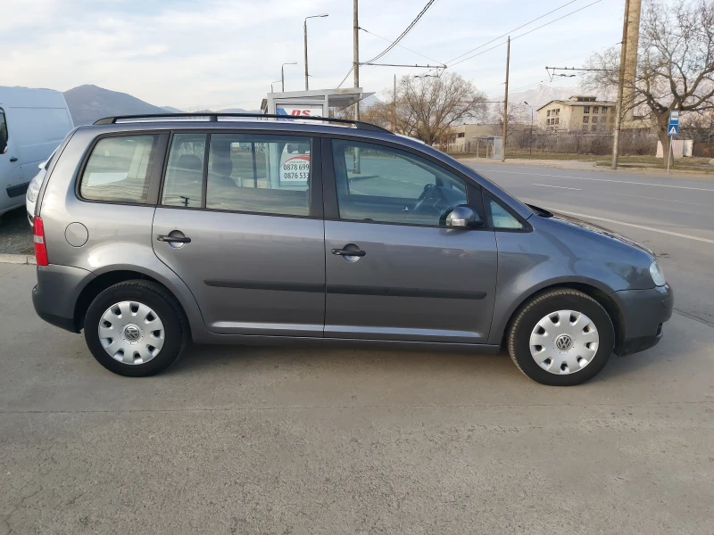 VW Touran 1.9TDI-7m-6sk-Euro-4, снимка 4 - Автомобили и джипове - 48755173