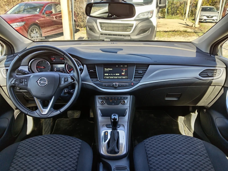 Opel Astra 1.4T Auto, снимка 10 - Автомобили и джипове - 49583441