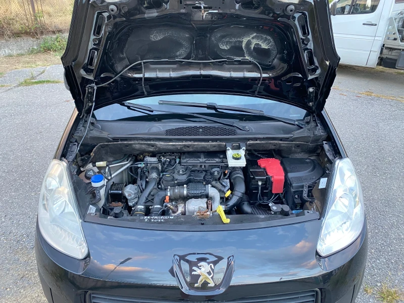 Peugeot Partner 1.6HDI, снимка 15 - Автомобили и джипове - 51704311