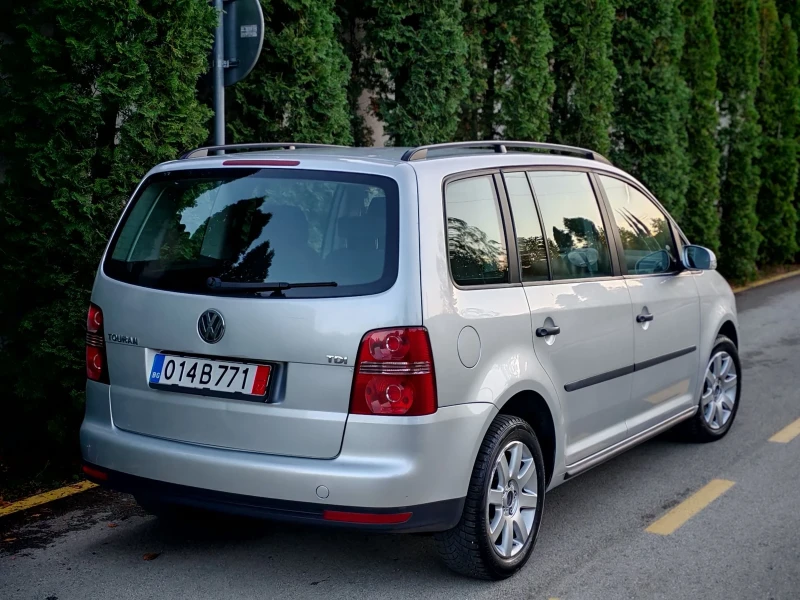 VW Touran 1.9TDI(90)* 6-СКОРОСТИ* FACELIFT* НОВ ВНОС* , снимка 6 - Автомобили и джипове - 52099781