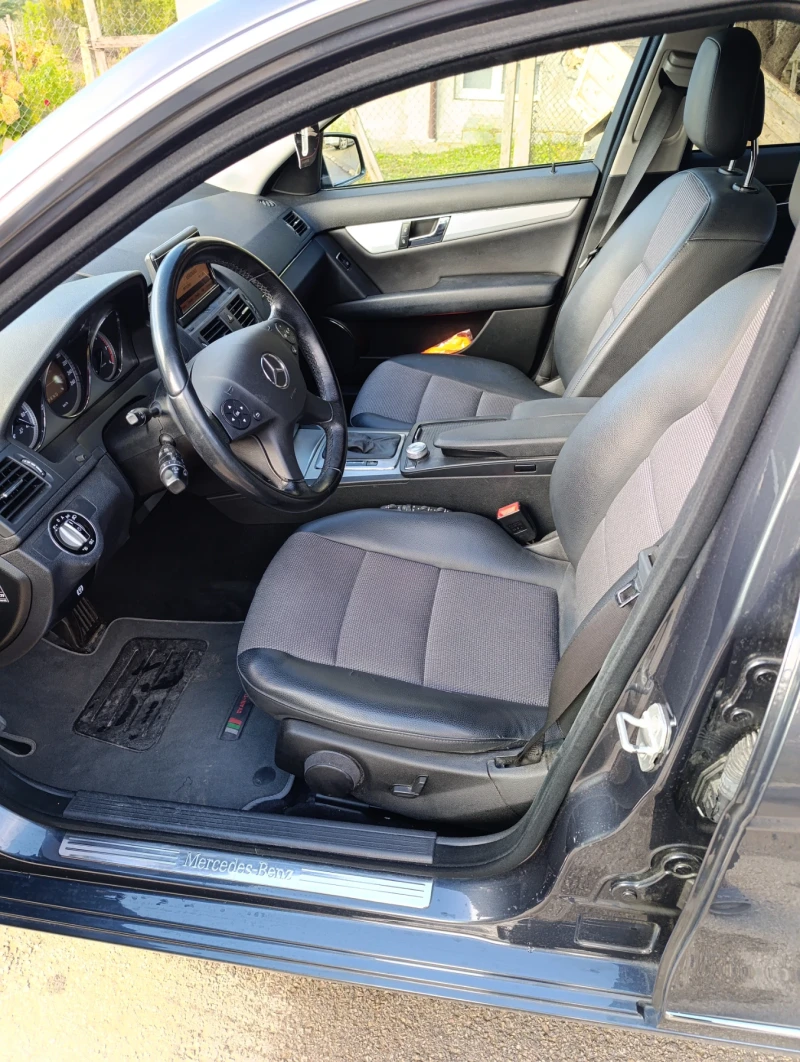 Mercedes-Benz C 220 Mercedes c220 170к.с., снимка 7 - Автомобили и джипове - 53042115