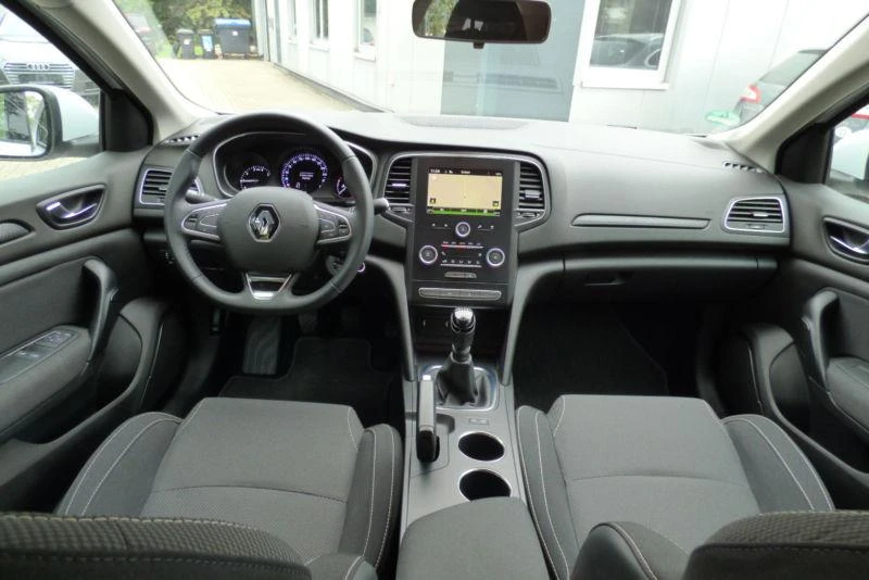 Renault Megane Grand Cupe 1.5DCI НА ЧАСТИ, снимка 15 - Автомобили и джипове - 23360070