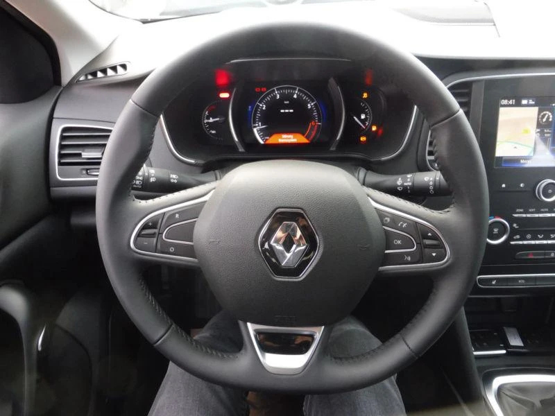 Renault Megane Grand Cupe 1.5DCI НА ЧАСТИ, снимка 11 - Автомобили и джипове - 23360070