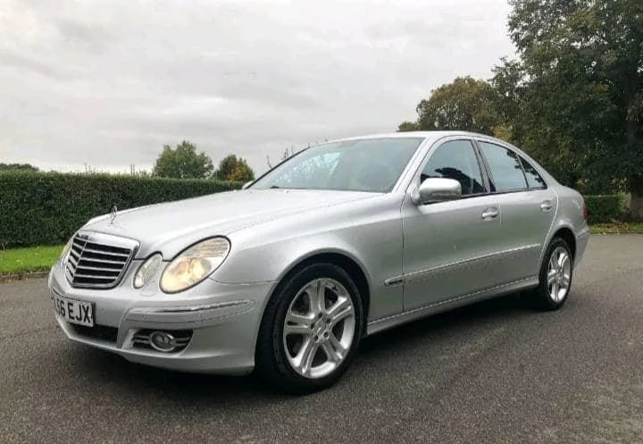 Mercedes-Benz E 220 320cdi 280cdi, снимка 1 - Автомобили и джипове - 23494721