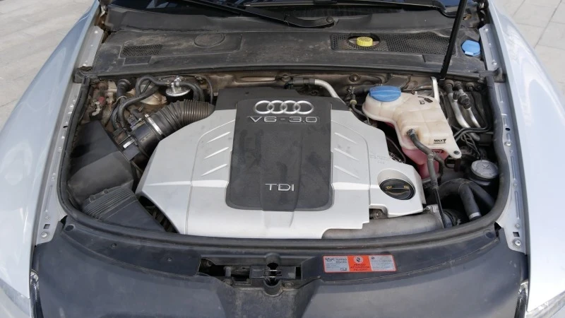 Audi A6 3.0, снимка 4 - Автомобили и джипове - 48978987