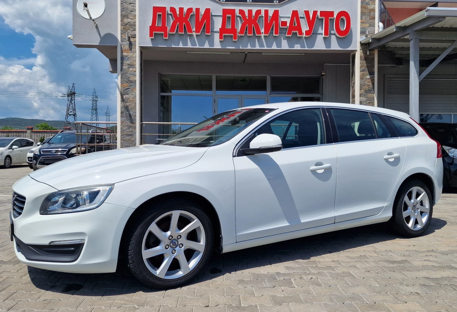 Volvo V60 2.0 D3 138k.c, снимка 1
