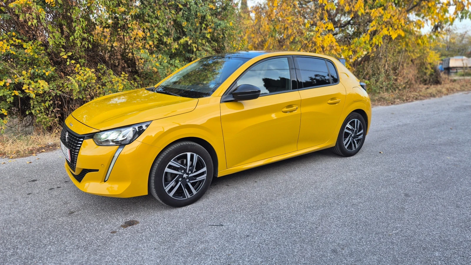 Peugeot 208 1.2i/100кс/Automatic  - [1] 