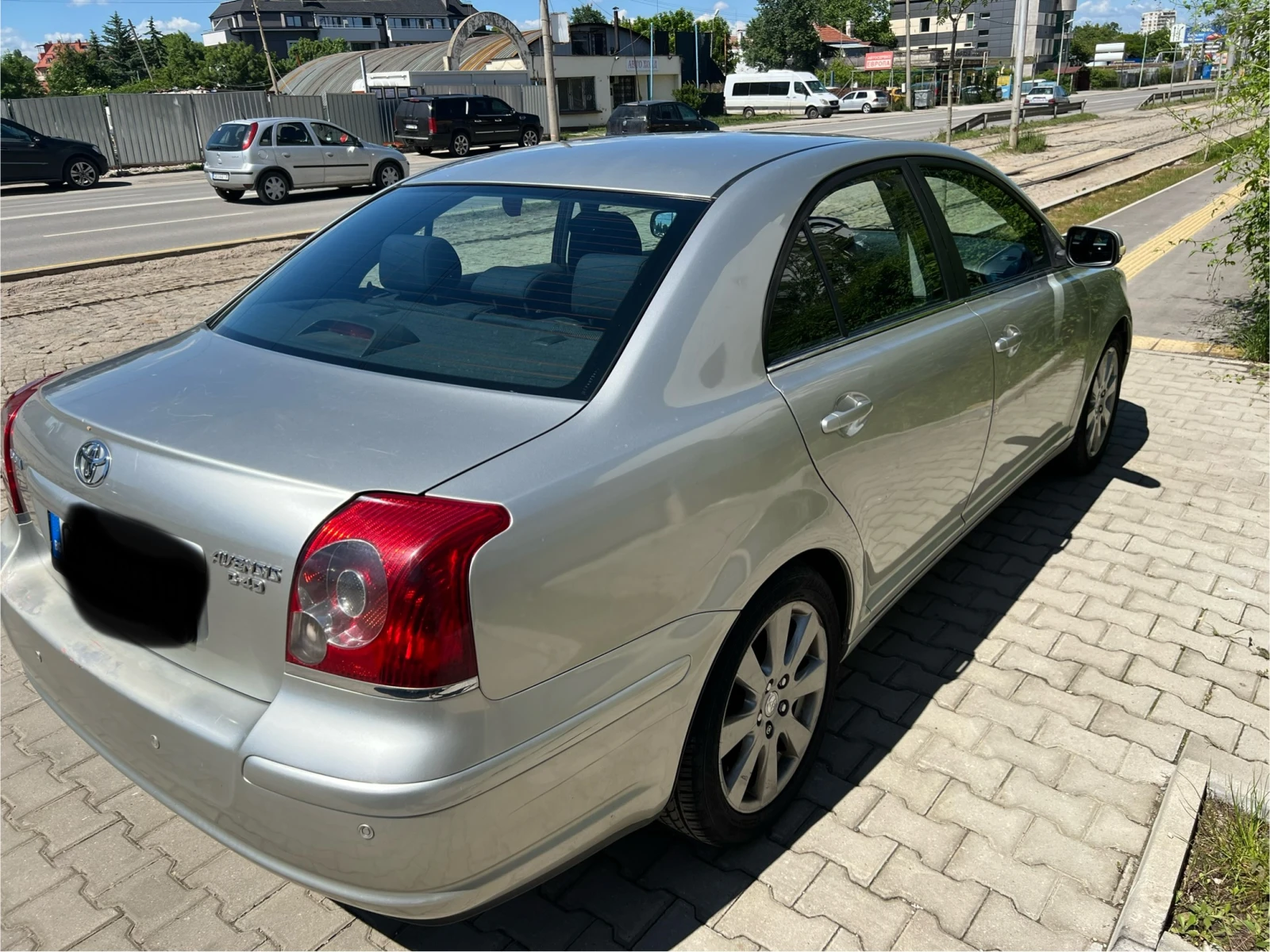 Toyota Avensis D4D - изображение 6