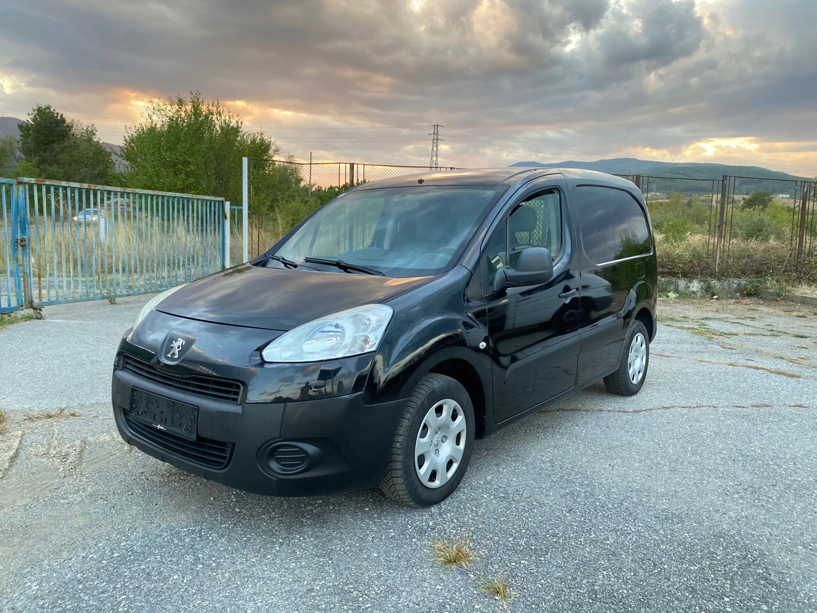 Peugeot Partner 1.6HDI | Mobile.bg   1