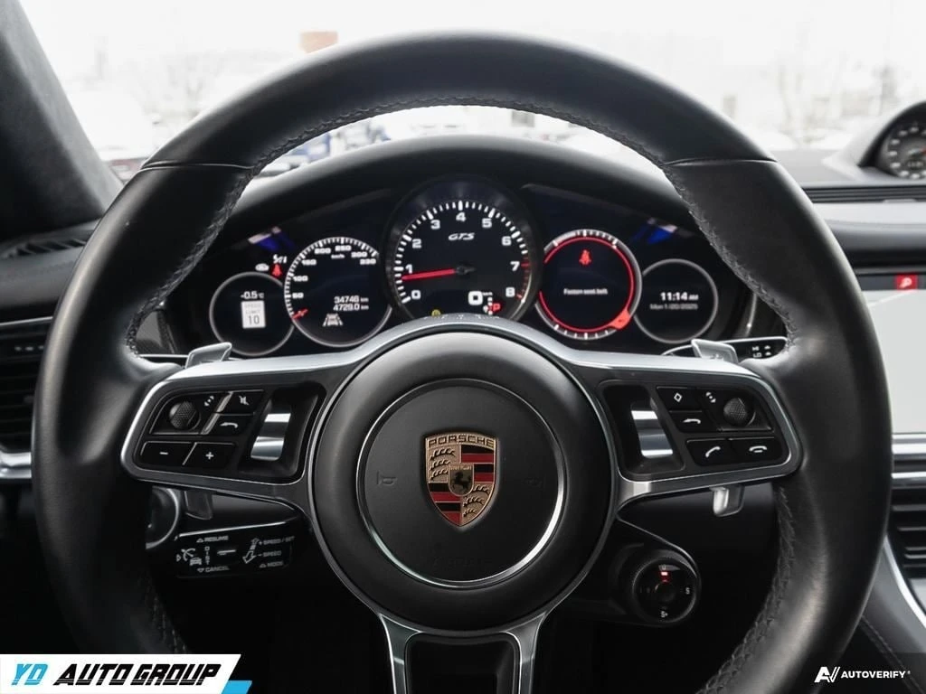 Porsche Panamera  GTS * CARFAX * БЕЗ ПЪРВОНАЧАЛНА ВНОСКА - изображение 7