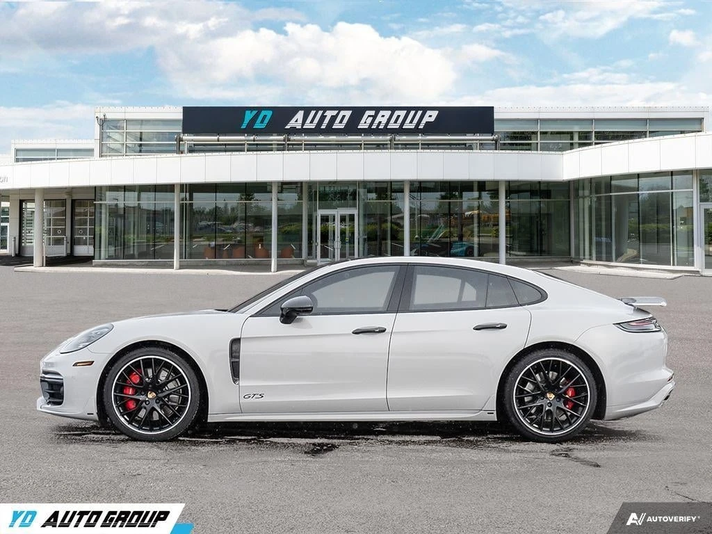 Porsche Panamera  GTS * CARFAX * БЕЗ ПЪРВОНАЧАЛНА ВНОСКА - изображение 3