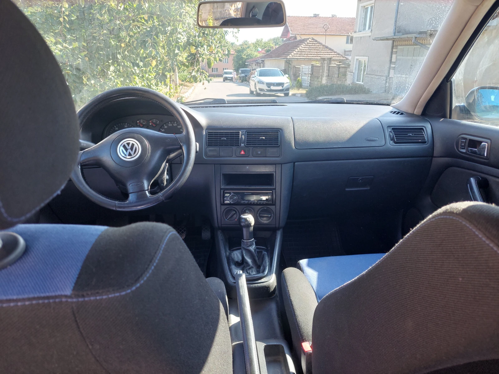 VW Golf, снимка 12 - Автомобили и джипове - 53953384