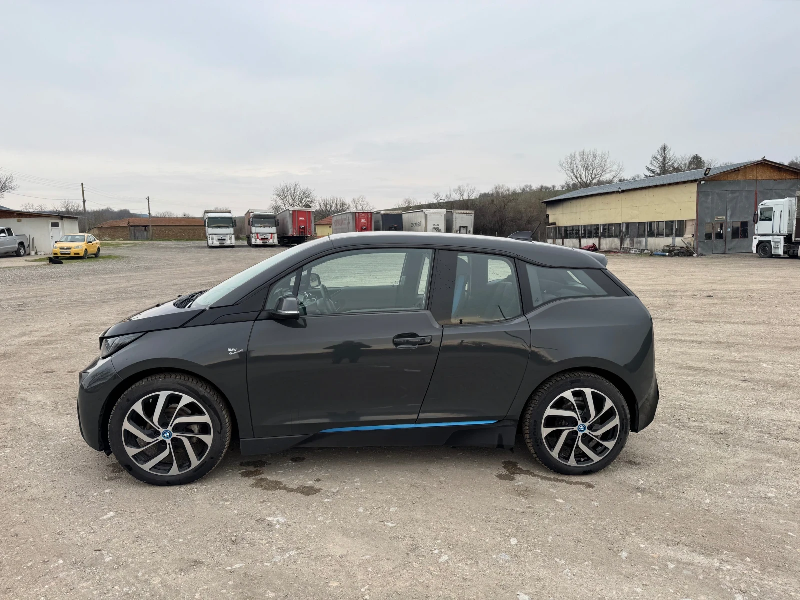 BMW i3 Rex, снимка 2 - Автомобили и джипове - 54162314