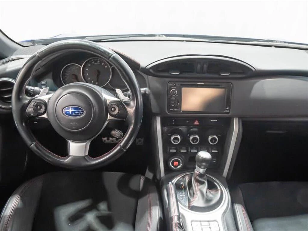 Subaru BRZ Sport Tech* ПОДГРЕВ* KEYLESS* КРАЙНА ЦЕНА* , снимка 10 - Автомобили и джипове - 54193556