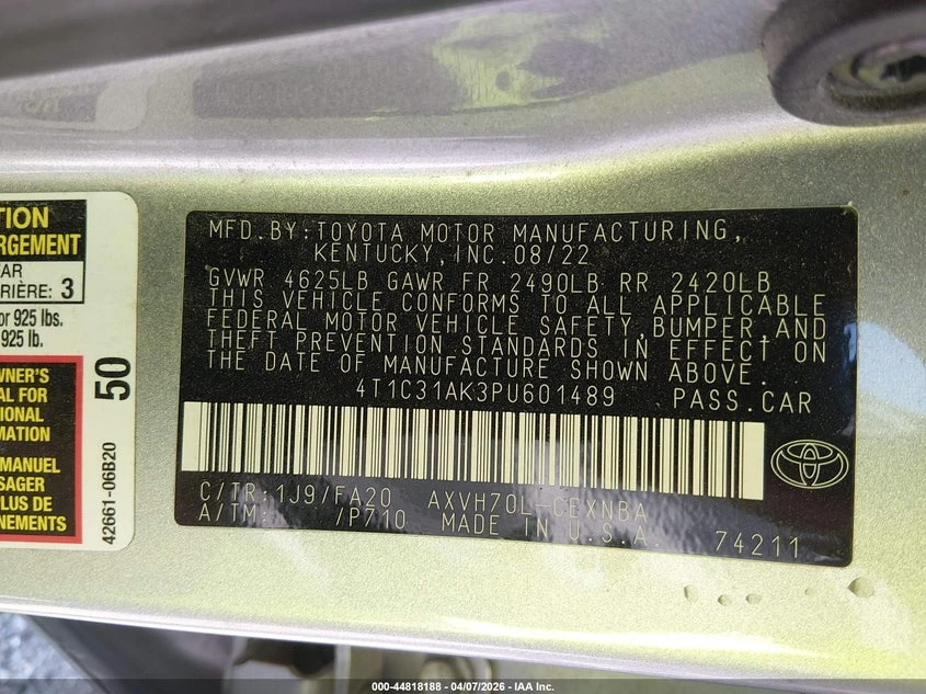 Toyota Camry 2.5l Le Hybrid, снимка 9 - Автомобили и джипове - 54234944