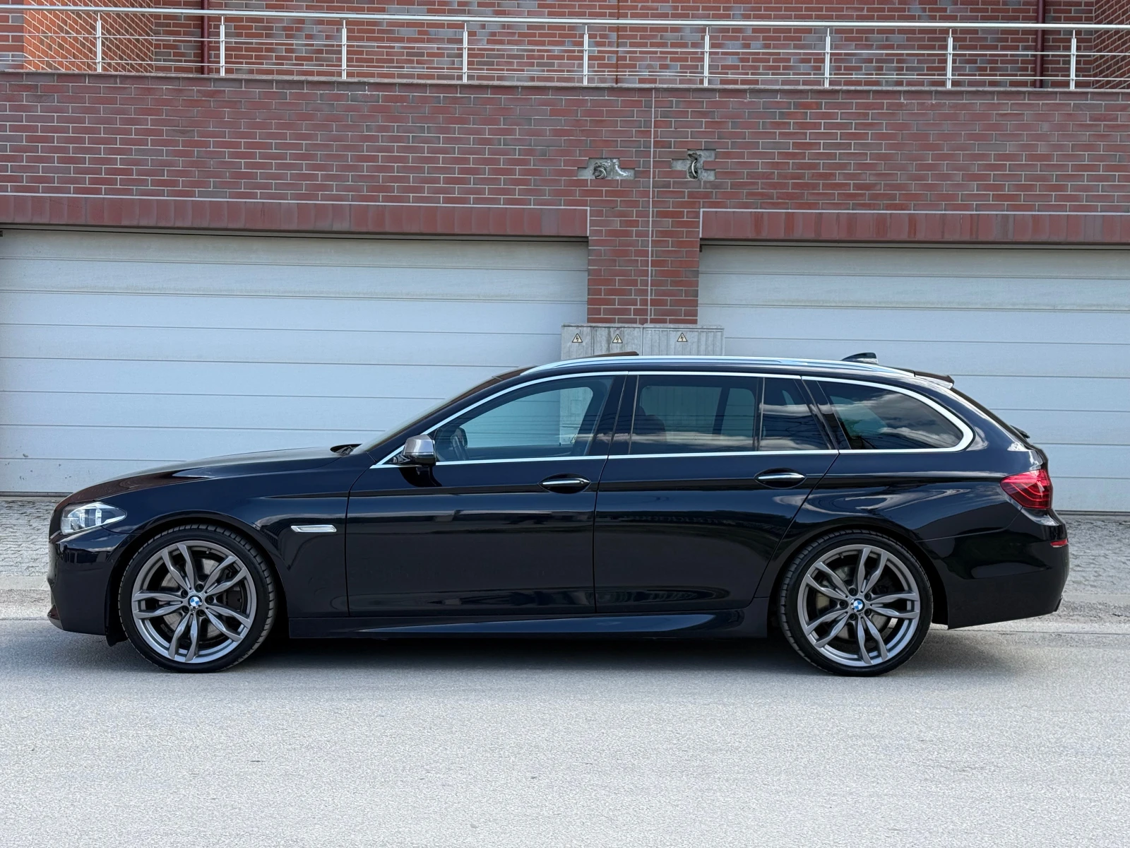 BMW 550 //�550D//FACELIFT-3.0bBiTurbo-4x4-���������!!! | Mobile.bg � ����������� 8
