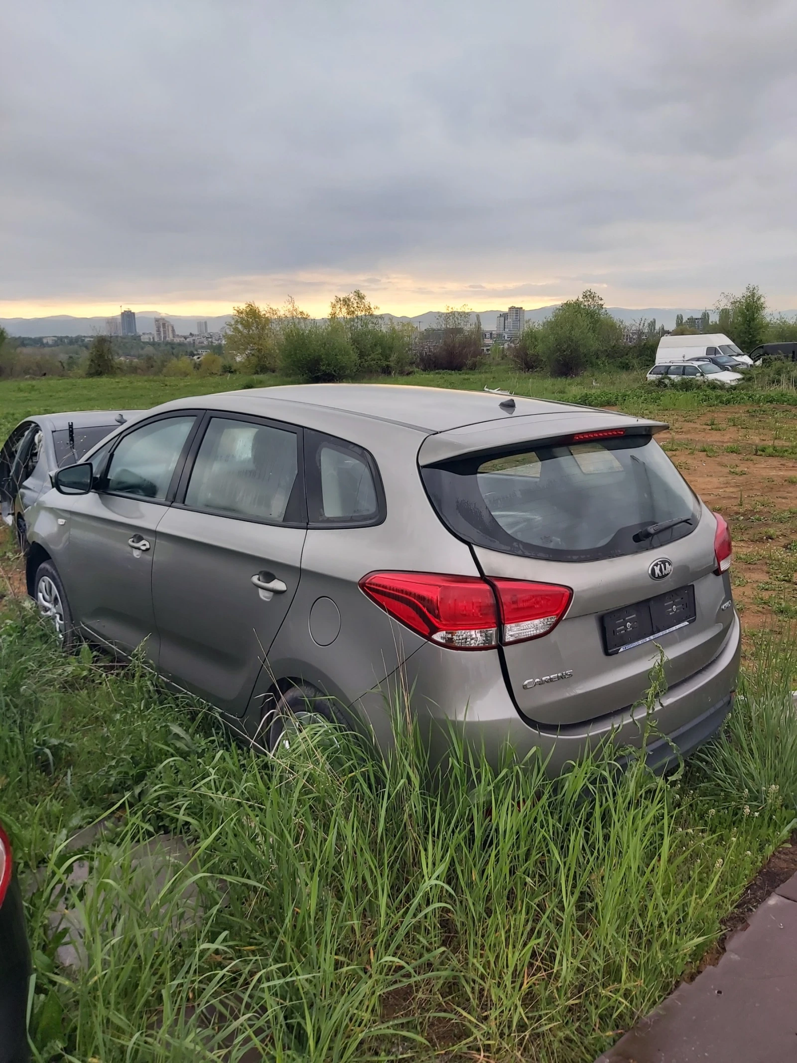 Kia Carens 1.7 crdi