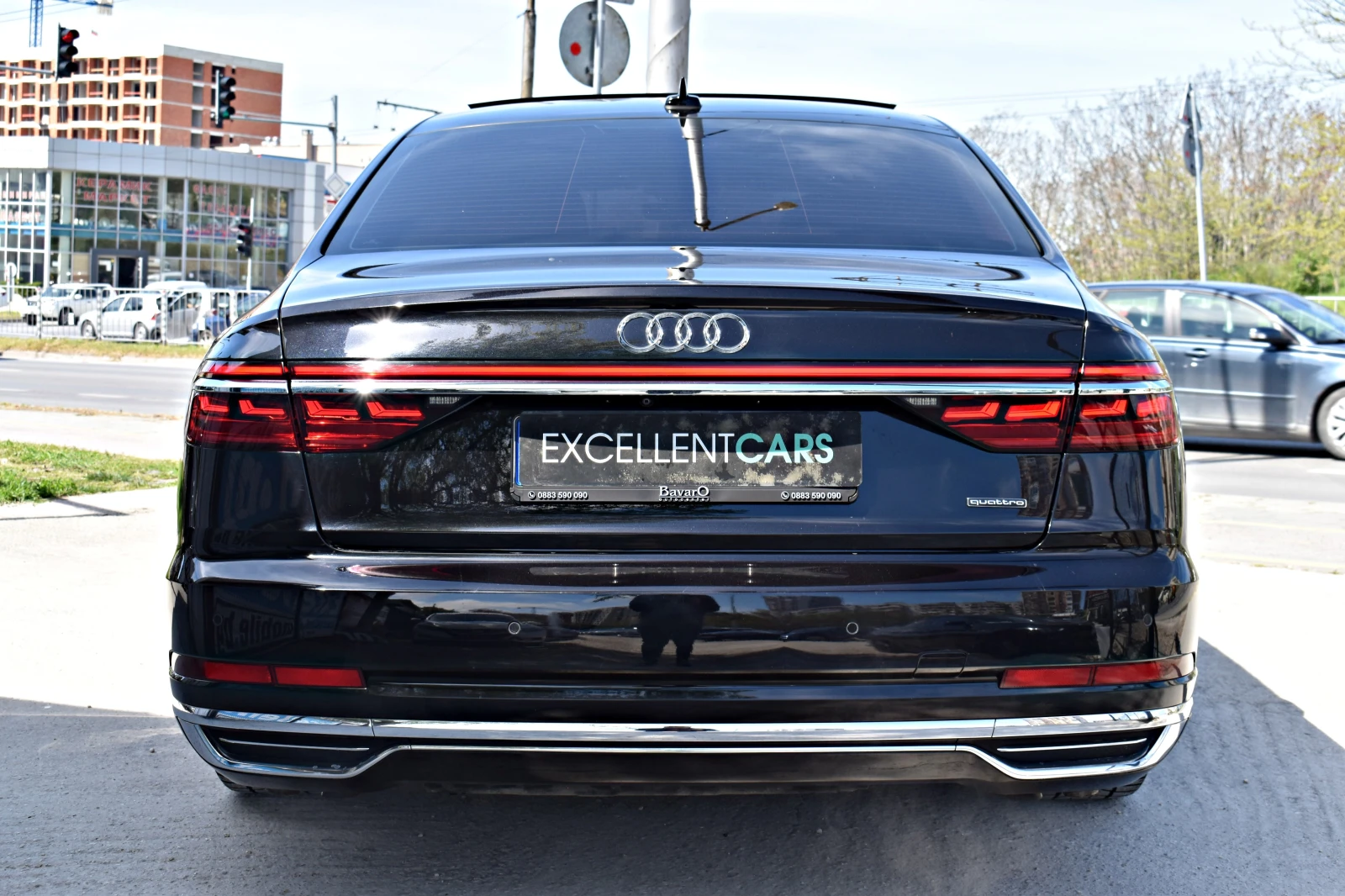 Audi A8 LONG* 3TV* BANG* ОБДУХ* Хладилник* FULL-MAX, снимка 4 - Автомобили и джипове - 54482656
