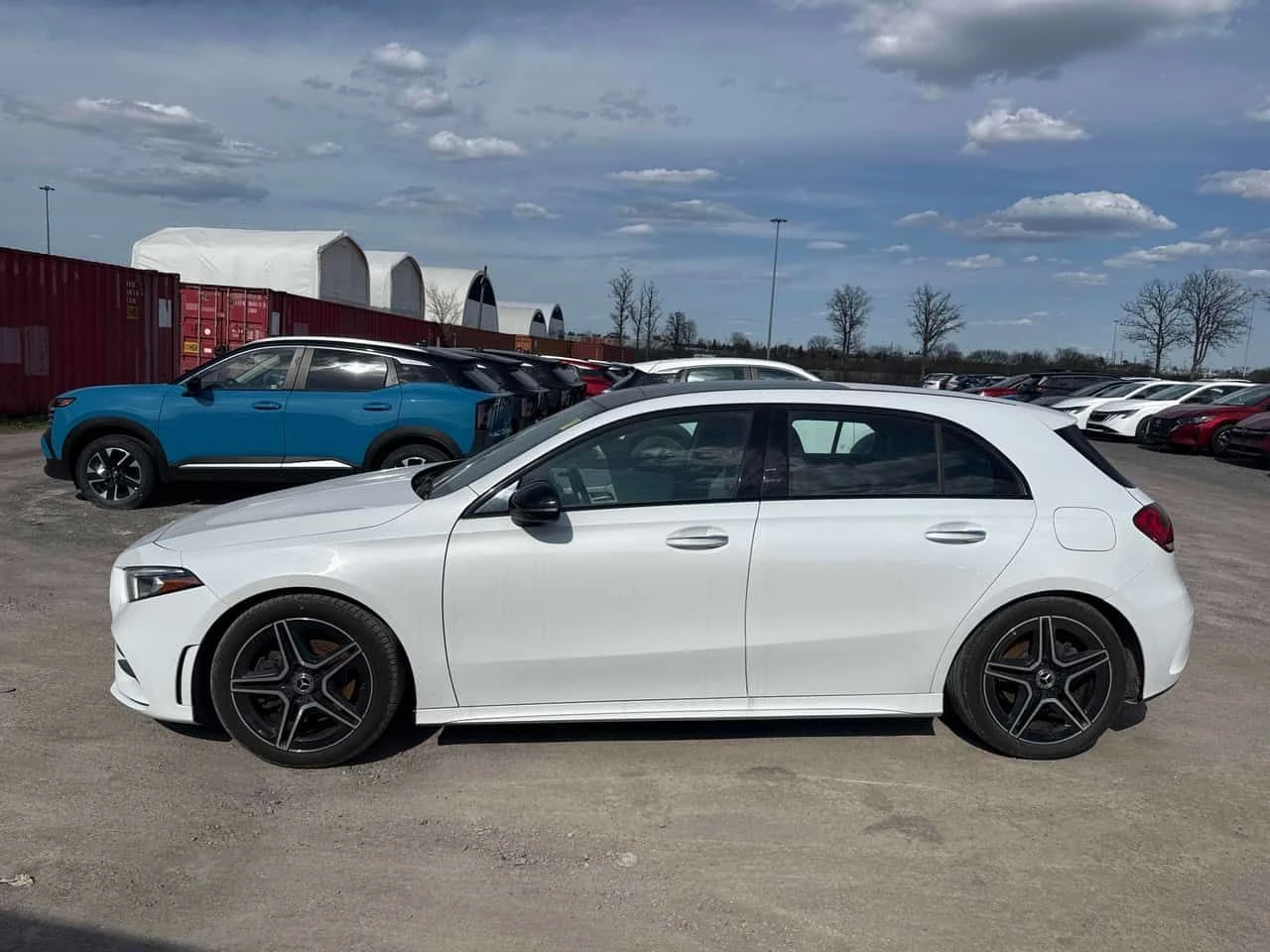 Mercedes-Benz A 250 AMG-LINE| DISTR| 360| ПОДГР| ШИБИДАХ| NIGHT ПАКЕТ, снимка 3 - Автомобили и джипове - 54567448