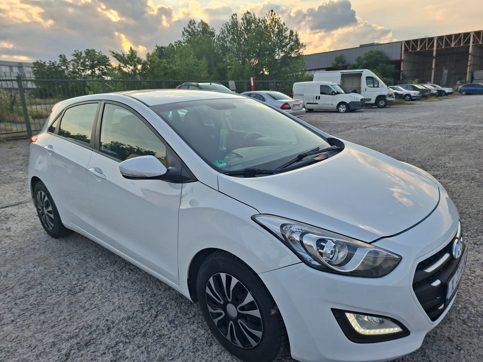 Hyundai I30, снимка 2 - Автомобили и джипове - 54825468