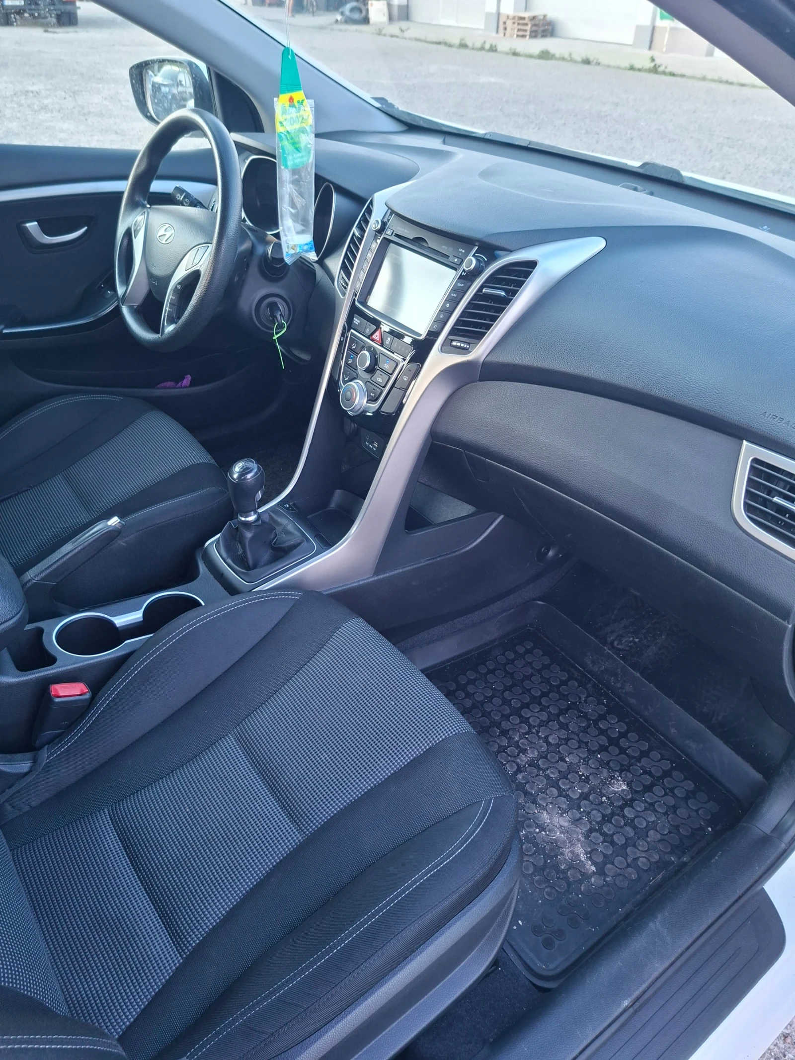 Hyundai I30, снимка 8 - Автомобили и джипове - 54825468