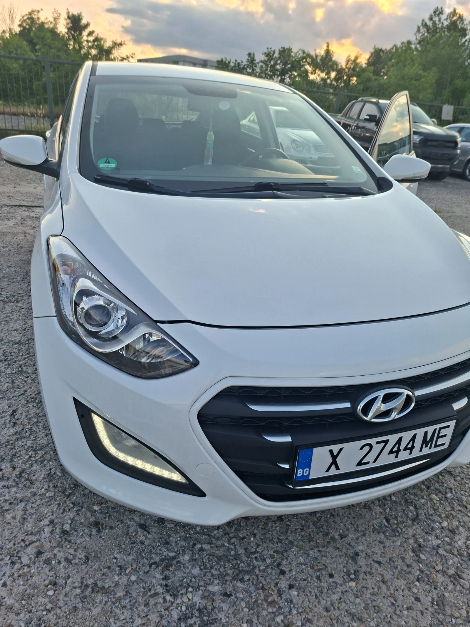 Hyundai I30, снимка 14 - Автомобили и джипове - 54825468