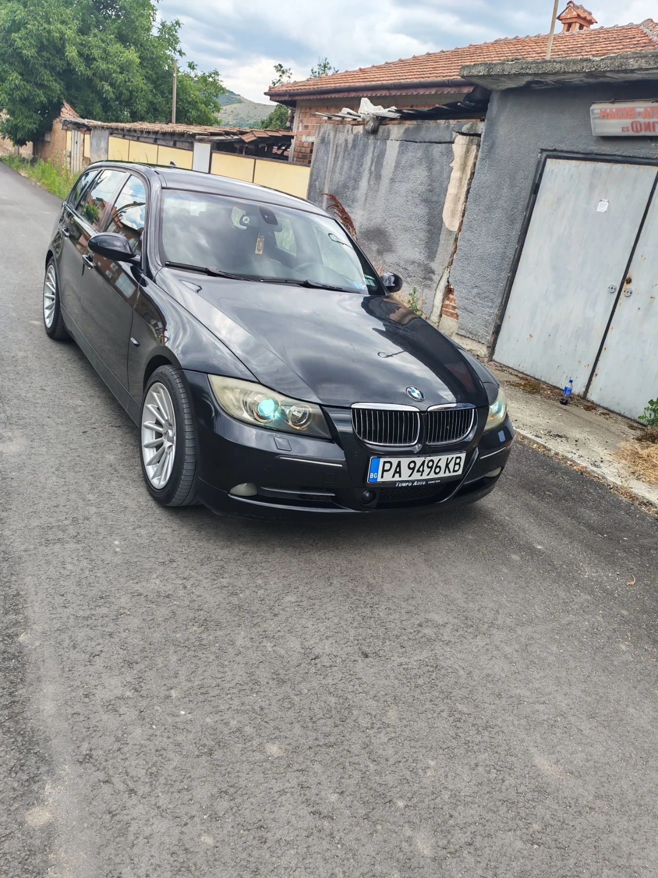 BMW 330