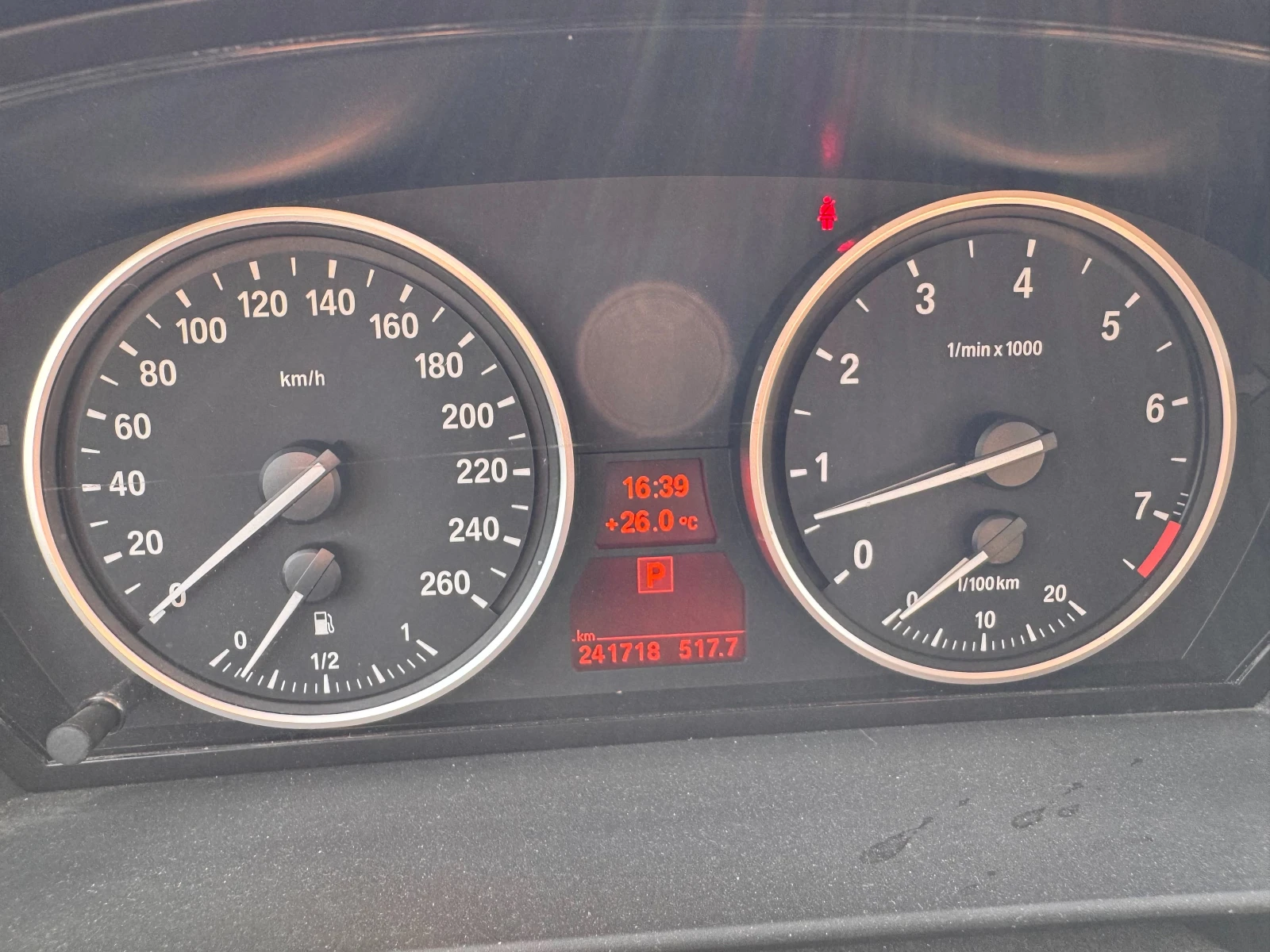 BMW 525 XI Swiss, снимка 10 - Автомобили и джипове - 54990148