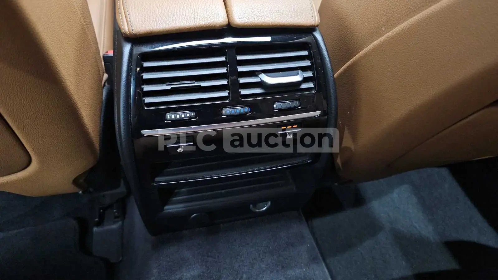 BMW 530 XDRIVE HEAD UP/360#PANO# #УНИКАТ# !FULL!, снимка 12 - Автомобили и джипове - 55187474