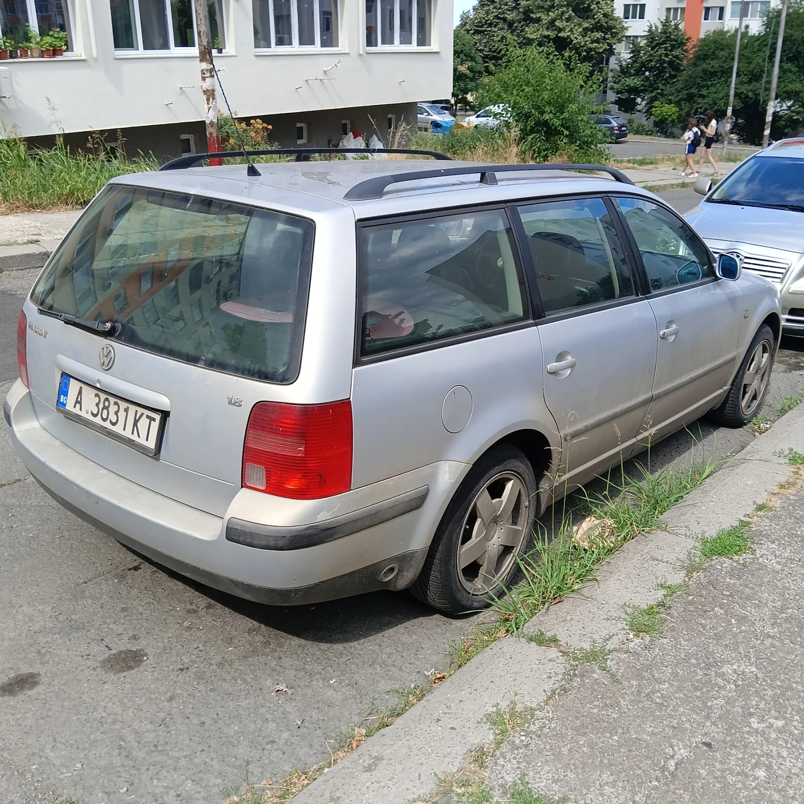 VW Passat В5, снимка 4 - Автомобили и джипове - 55198636
