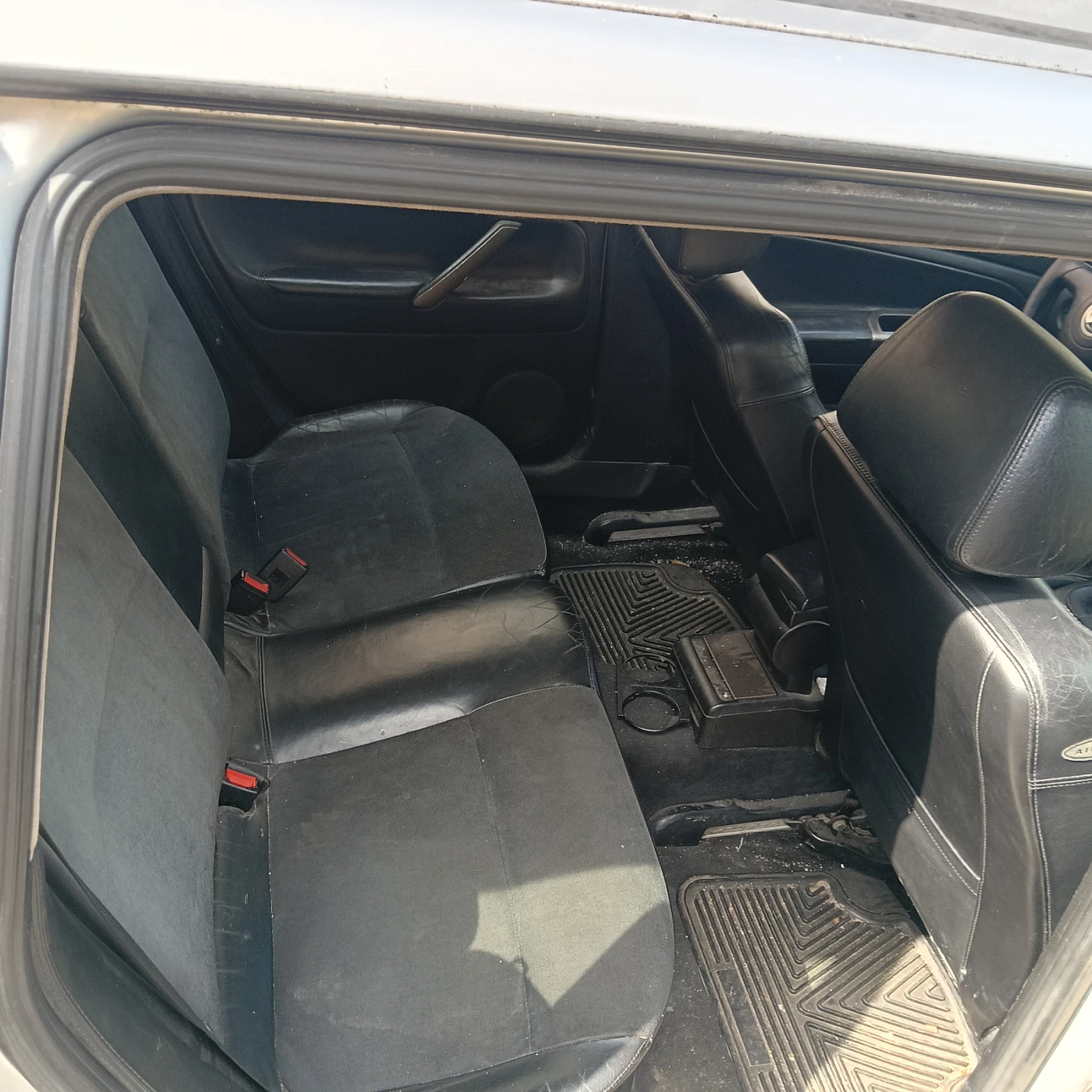 VW Passat В5, снимка 5 - Автомобили и джипове - 55198636
