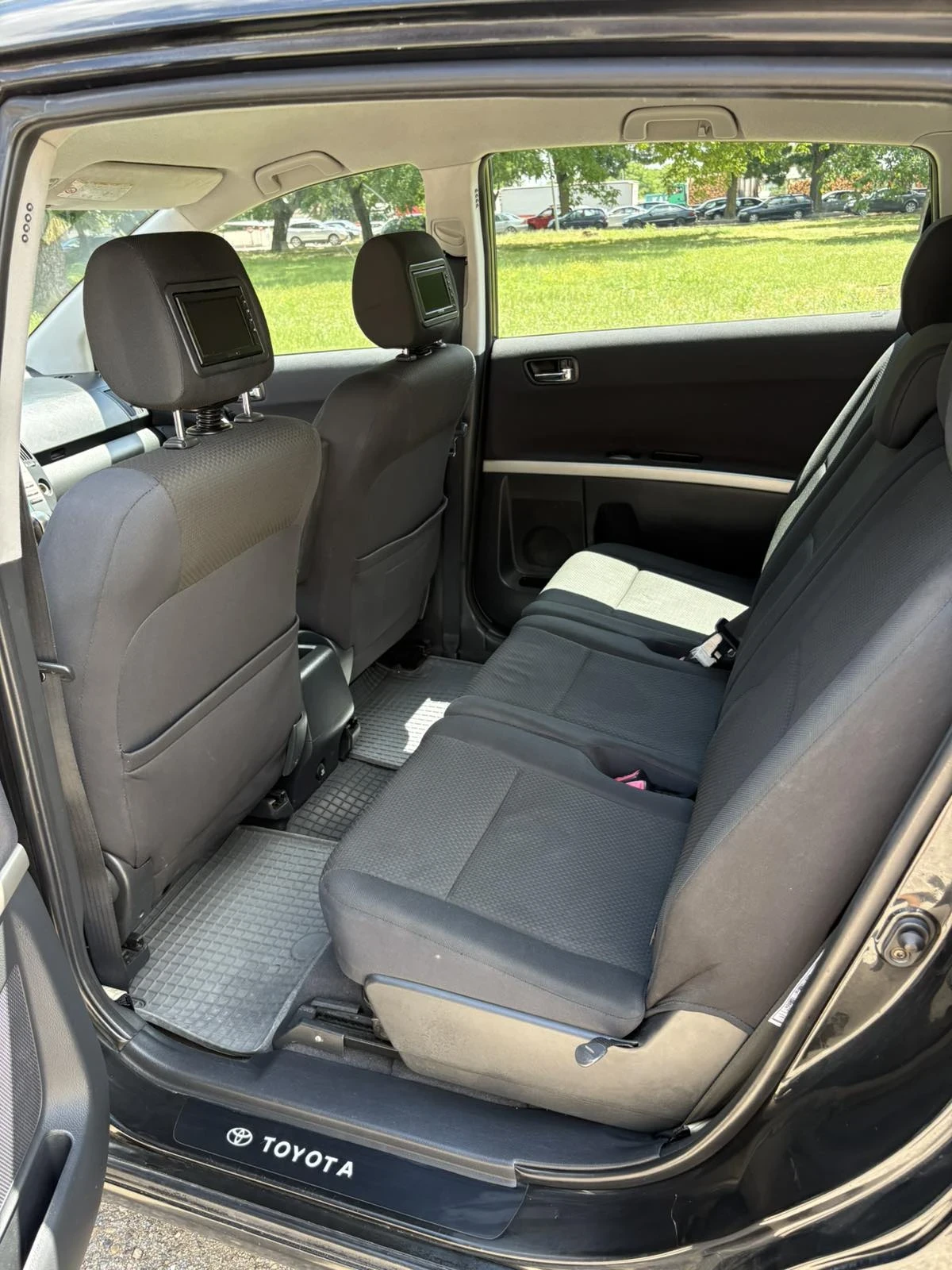 Toyota Corolla verso, снимка 7 - Автомобили и джипове - 55279667