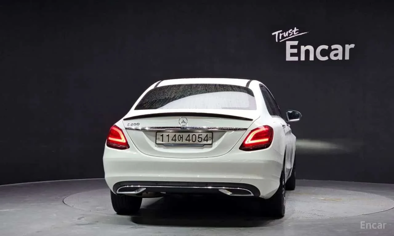 Mercedes-Benz C 200 FACE| BURMESTER| PANO| ПОДГРЕВИ| ПАМЕТ| , снимка 4 - Автомобили и джипове - 56169081