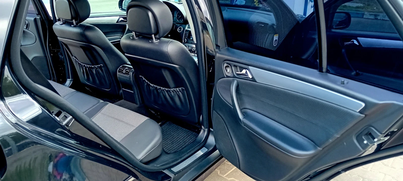 Mercedes-Benz C 200 CDI, снимка 15 - Автомобили и джипове - 56184641