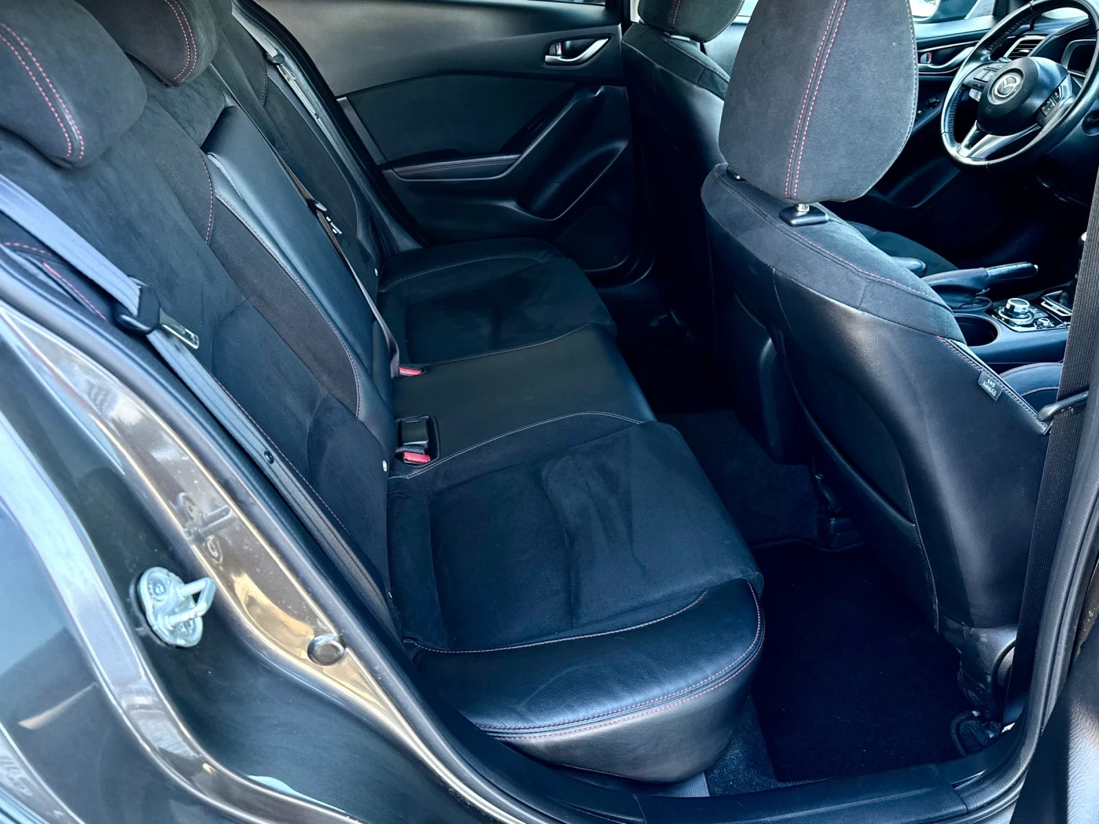 Mazda 3 2.2d-NAKAMA-2017�-����-����-������ | Mobile.bg � ����������� 11