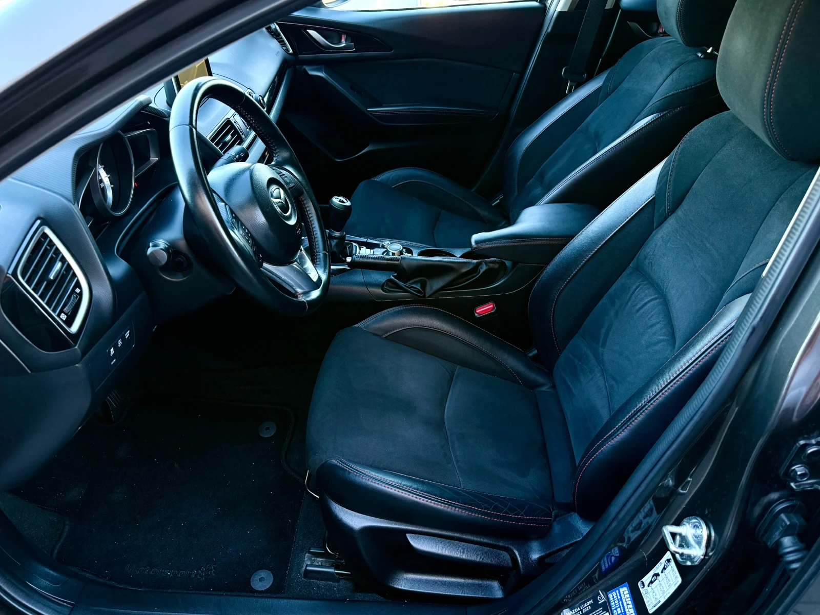 Mazda 3 2.2d-NAKAMA-2017�-����-����-������ | Mobile.bg � ����������� 10