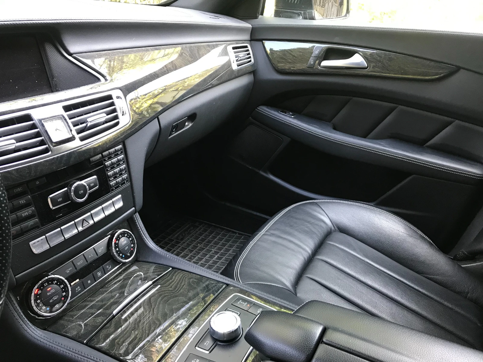 Mercedes-Benz CLS 350, снимка 2 - Автомобили и джипове - 56641494