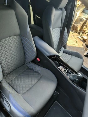 Toyota C-HR 2.0 Hybrid, снимка 11