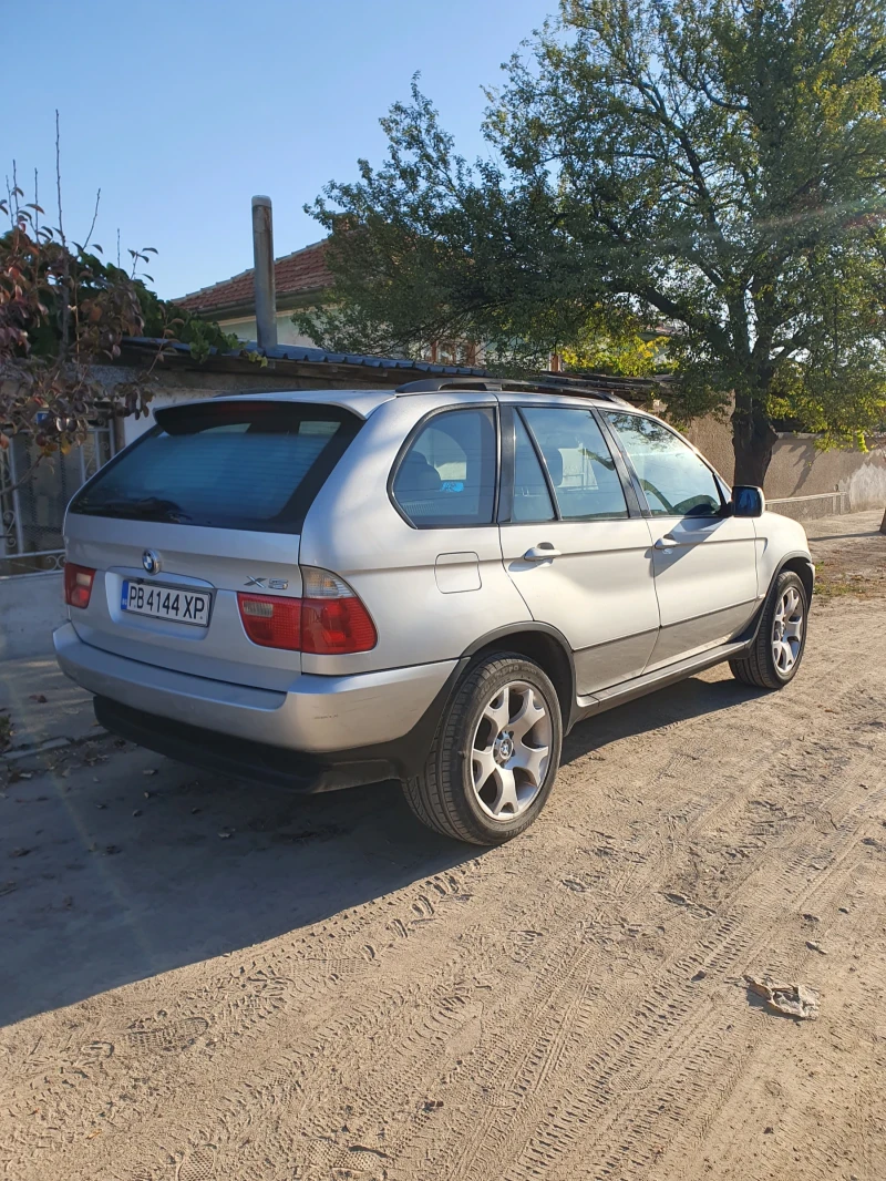 BMW X5, снимка 4 - Автомобили и джипове - 48235791