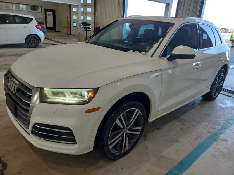 Audi Q5 / PROGRESSIV / S-LINE / PANO / ПОДГРЕВИ / CARFAX