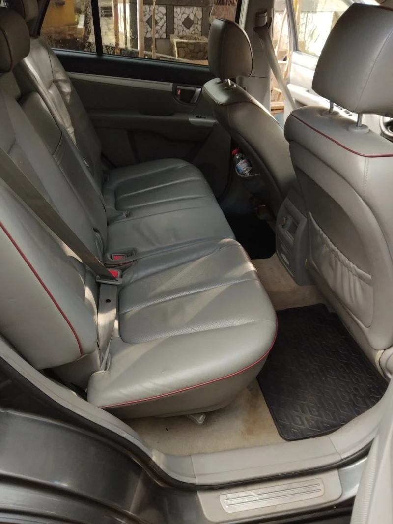 Hyundai Santa fe, снимка 10 - Автомобили и джипове - 53403224