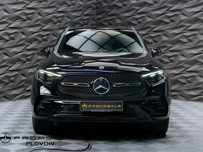 Mercedes-Benz GLC 300DE* 4MATIC* AMG-LINE* PANO* 360CAM* HUD* ПОДГРЕ, снимка 2 - Автомобили и джипове - 56194092